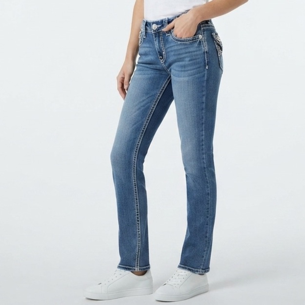 MISS ME Straight Leg Mid Rise Medium Wash Denim Jean 30 Cigarette Stovepipe